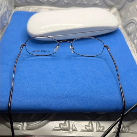 MarchOn frames - Picture 6 of 9